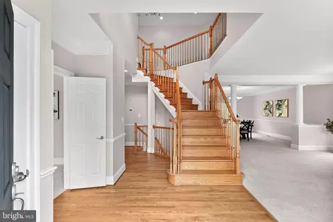 Entry Way - 42645 Cochrans Lock Dr, Ashburn, VA 20148 photo 2 of 7