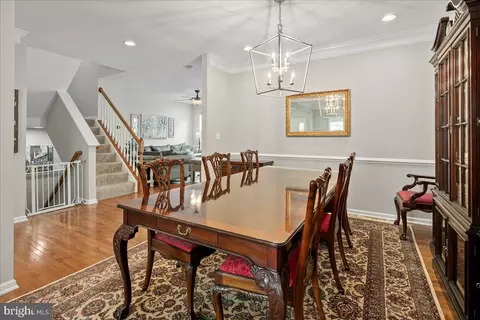 Dining - 19595 Aspendale Sq, Ashburn, VA 20147 photo 2 of 4