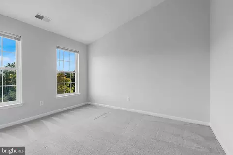 43700 Hamilton Chapel Ter, Ashburn, VA 20148 photo 23