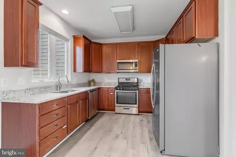 43700 Hamilton Chapel Ter, Ashburn, VA 20148 photo 14