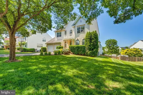 1411 Barksdale Dr NE, Leesburg, VA 20176