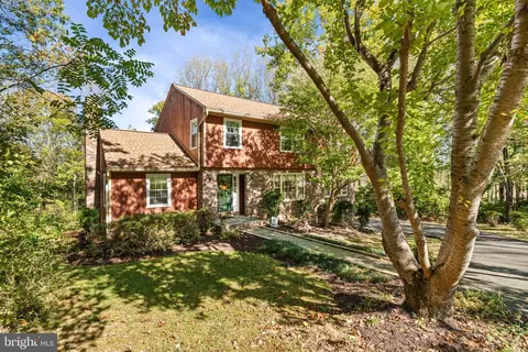 18371 Sydnor Hill Ct, Leesburg, VA 20175
