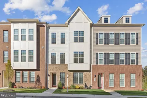 1636 Field Sparrow Ter NE, Leesburg, VA 20176