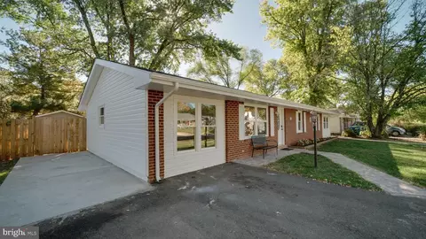 Other - 312 E Gordon St, Sterling, VA 20164 photo 2 of 15