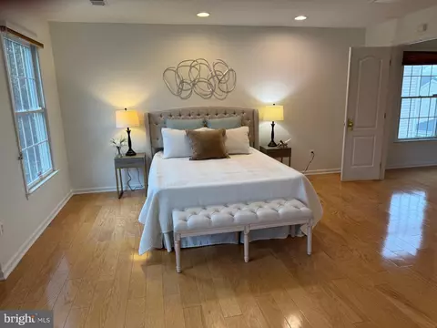 20250 Millstead Dr, Ashburn, VA 20147 photo 23