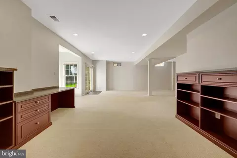 20250 Millstead Dr, Ashburn, VA 20147 photo 40