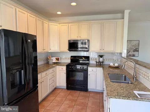 20250 Millstead Dr, Ashburn, VA 20147 photo 13
