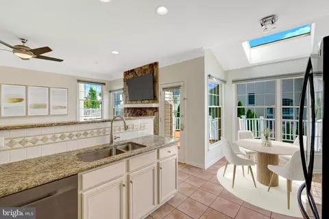 20250 Millstead Dr, Ashburn, VA 20147 photo 15