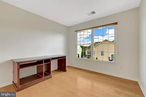 20250 Millstead Dr, Ashburn, VA 20147 photo 31