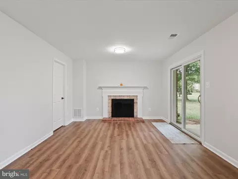 21098 Fireside Ct, Sterling, VA 20164 photo 43