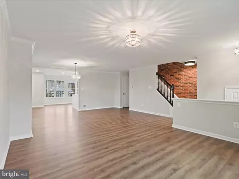 21098 Fireside Ct, Sterling, VA 20164 photo 9