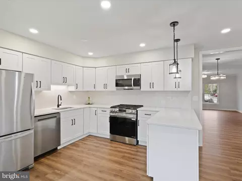 21098 Fireside Ct, Sterling, VA 20164 photo 18