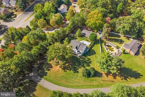 View/Area - 10 Crouch St, Sterling, VA 20165 photo 12 of 15