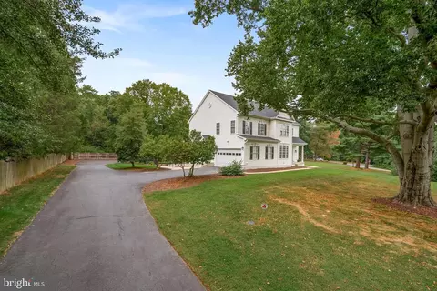 Other - 10 Crouch St, Sterling, VA 20165 photo 2 of 27