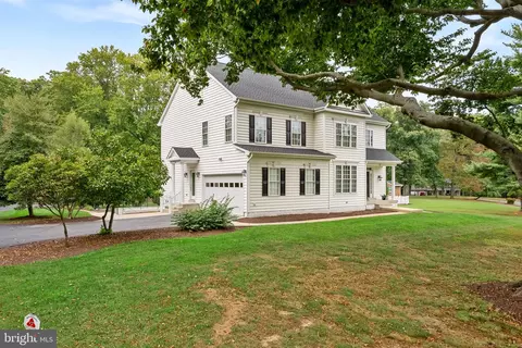 Other - 10 Crouch St, Sterling, VA 20165 photo 1 of 27
