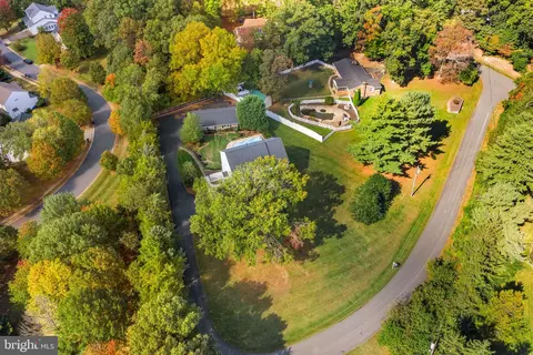 View/Area - 10 Crouch St, Sterling, VA 20165 photo 8 of 15