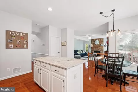 20538 Courier Ridge Pl, Ashburn, VA 20147 photo 22