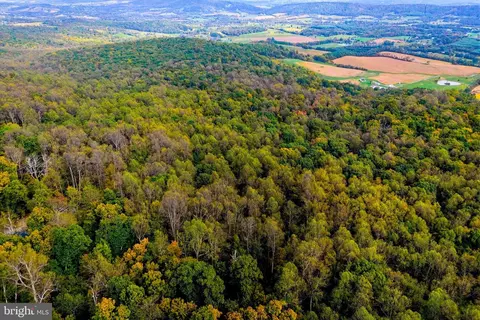 Appalacian Trail Road, Round Hill, VA 20141