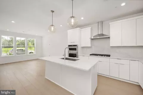 Other - 43501 Monroe Crest Ter, Ashburn, VA 20148 photo 2 of 12