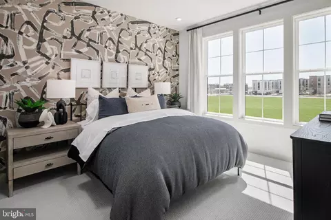 Bedroom - 43501 Monroe Crest Ter, Ashburn, VA 20148 photo 1 of 2