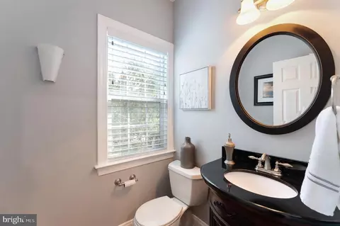 Entry Way - 22083 Vantage Pointe Pl, Ashburn, VA 20148 photo 2 of 5
