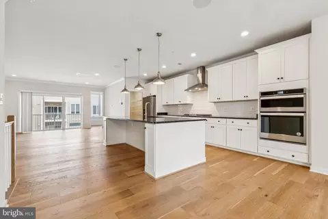 Other - 43186 Mongold Sq, Ashburn, VA 20148 photo 7 of 15