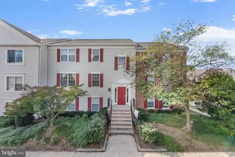 101 Fort Evans Rd SE #F, Leesburg, VA 20175