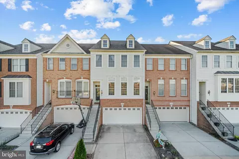 25304 Whippoorwill Ter, Chantilly, VA 20152