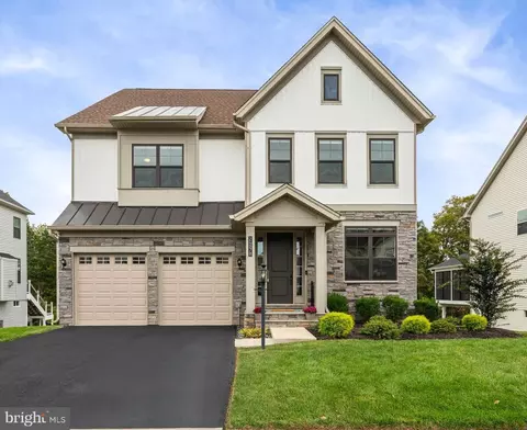 24878 Lenah Crossing Dr, Aldie, VA 20105