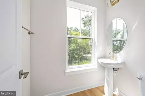 Entry Way - 44577 Strabane Ter, Ashburn, VA 20147 photo 16 of 22
