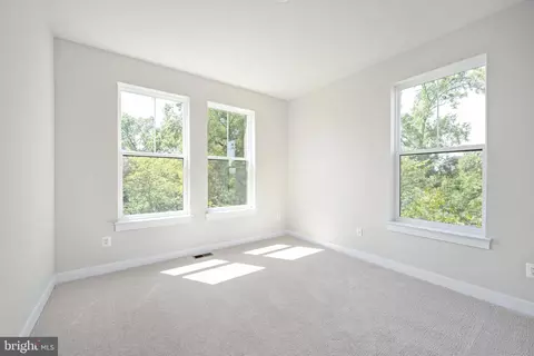 Bedroom - 44577 Strabane Ter, Ashburn, VA 20147 photo 3 of 3