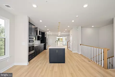 Entry Way - 44577 Strabane Ter, Ashburn, VA 20147 photo 7 of 22