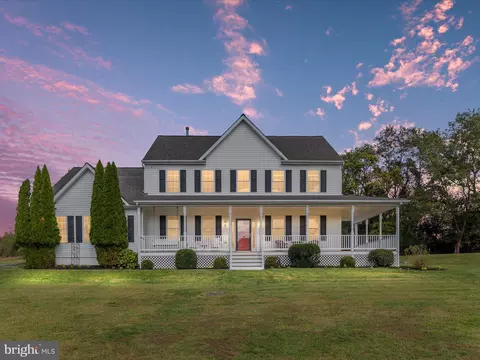 40462 Lovettsville Rd, Lovettsville, VA 20180