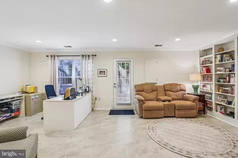 Other - 20679 Riptide Sq, Sterling, VA 20165 photo 7 of 10