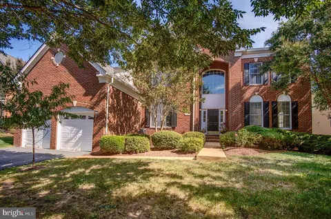 20343 Kiawah Island Dr, Ashburn, VA 20147