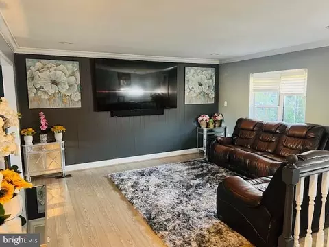 Other - 304 E Gordon St E, Sterling, VA 20164 photo 3 of 4