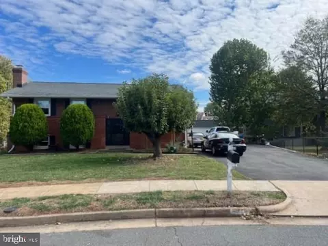 Other - 304 E Gordon St E, Sterling, VA 20164 photo 2 of 4