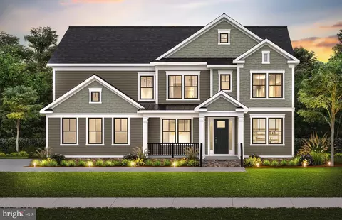 18473 Sugar Snap Cir, Leesburg, VA 20176