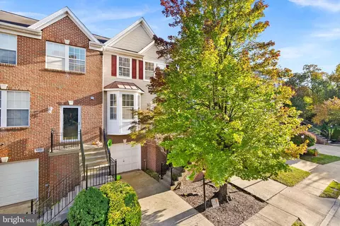 43189 Riders Sq, Broadlands, VA 20148
