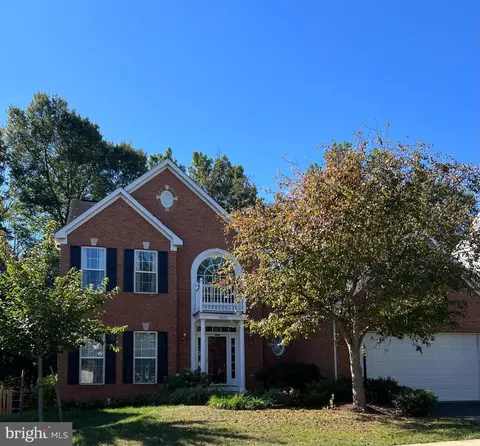 47425 River Crest St, Sterling, VA 20165