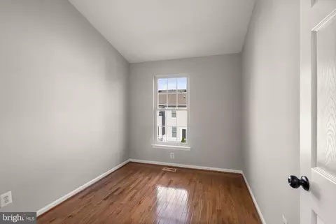 42769 Atchison Ter, Chantilly, VA 20152 photo 25