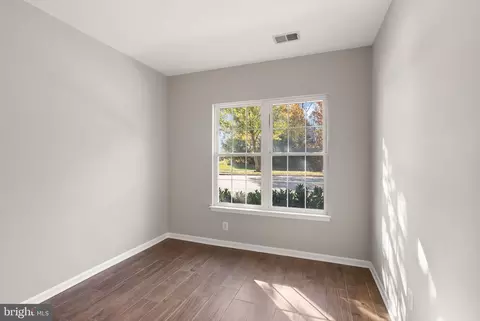 42769 Atchison Ter, Chantilly, VA 20152 photo 5