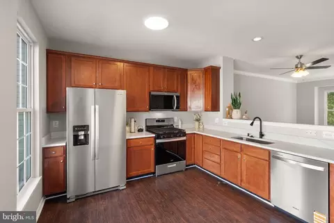 42769 Atchison Ter, Chantilly, VA 20152 photo 11