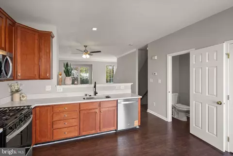 42769 Atchison Ter, Chantilly, VA 20152 photo 13