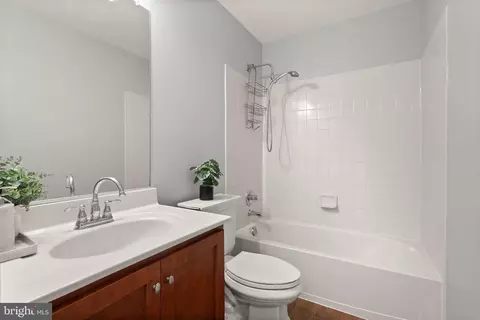 42769 Atchison Ter, Chantilly, VA 20152 photo 27