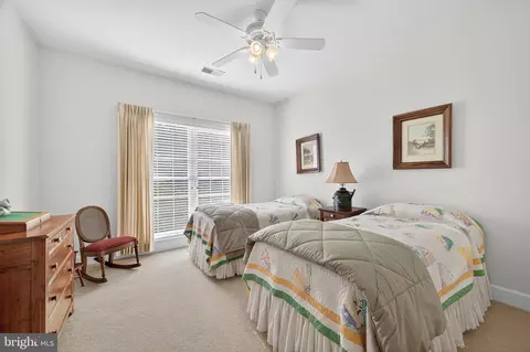 Bedroom - 20698 Crescent Pointe Pl, Ashburn, VA 20147 photo 1 of 8