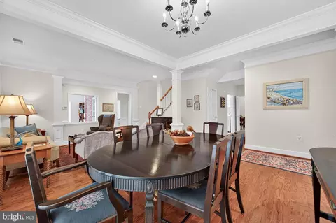 Dining - 20698 Crescent Pointe Pl, Ashburn, VA 20147 photo 4 of 10
