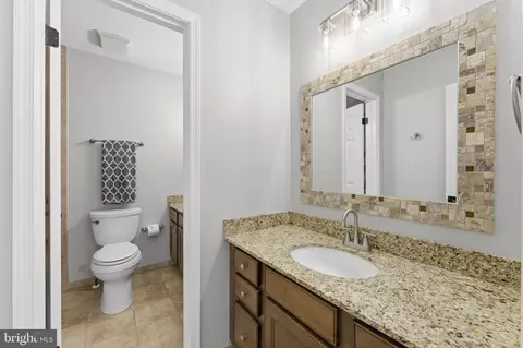 Bath - 44202 Bristow Cir, Ashburn, VA 20147 photo 4 of 7