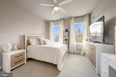 44532 Stepney Dr, Ashburn, VA 20147 photo 30