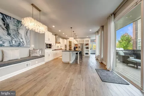 44532 Stepney Dr, Ashburn, VA 20147 photo 10
